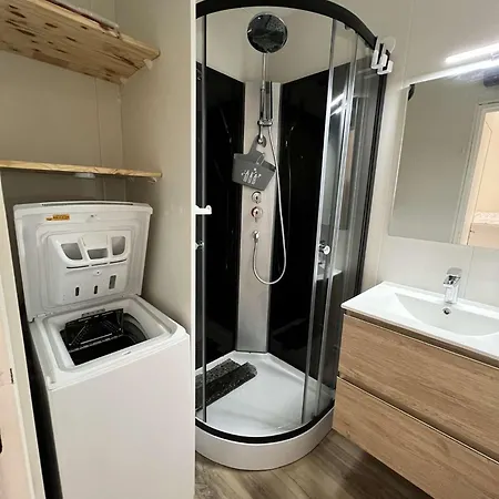 Apartmán Aig_183 Renove Avec Terrasse Et Vue Exceptionnelle Sur La Marina, L'etang Et Le Village De